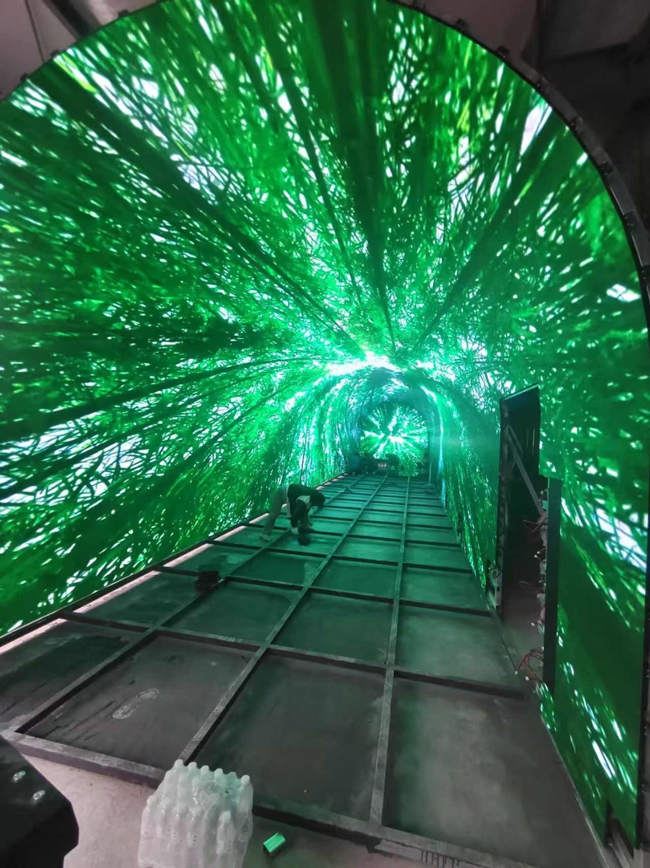 安徽宿州景区隧道长廊 P2.5 LED 显示屏控制系统项目