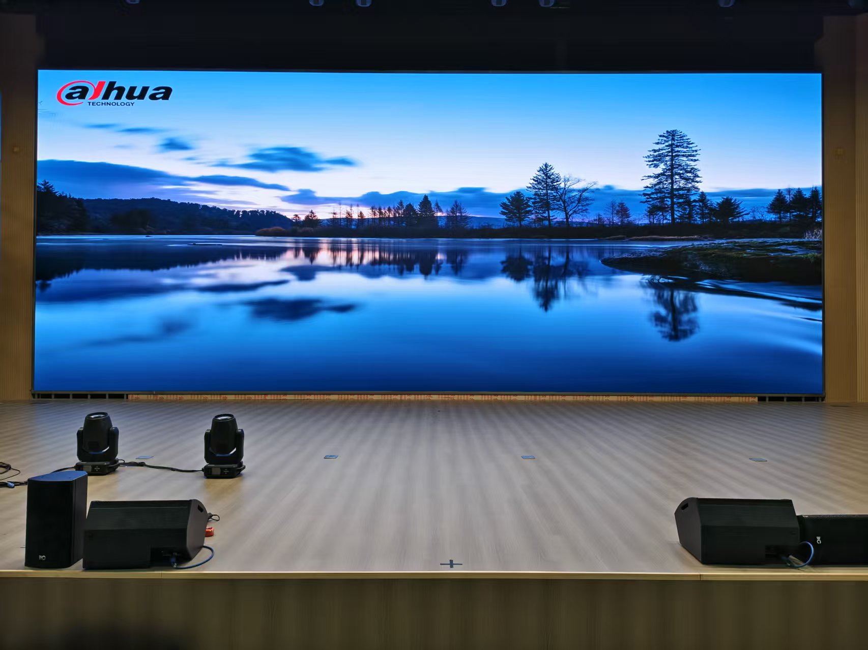 亳州树仁中学高清校园 LED 显示系统项目